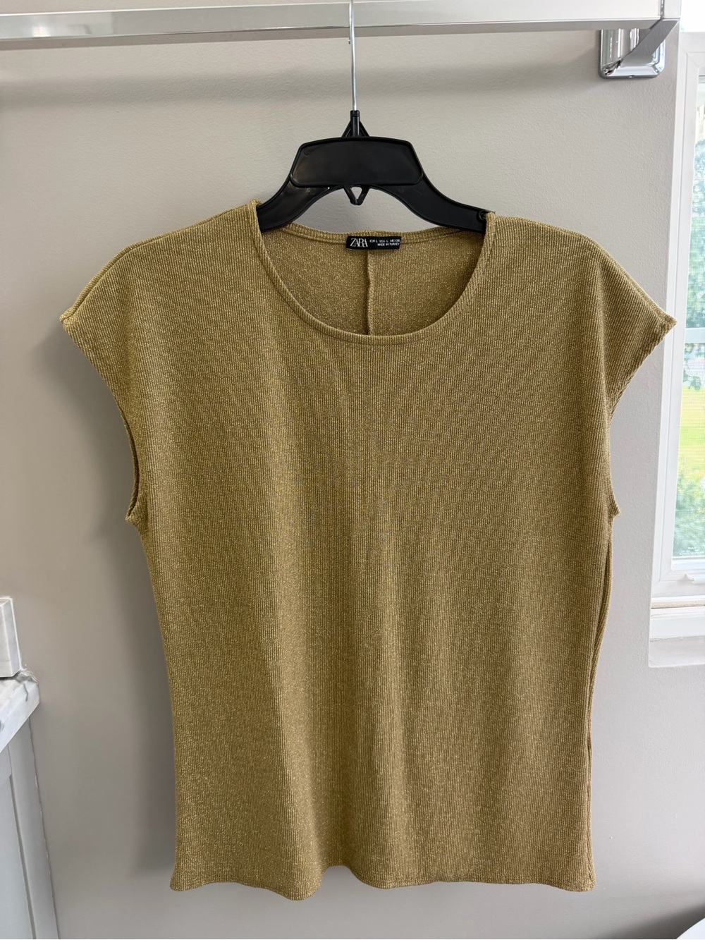 Zara Metallic Gold Sleeveless Knit Tank